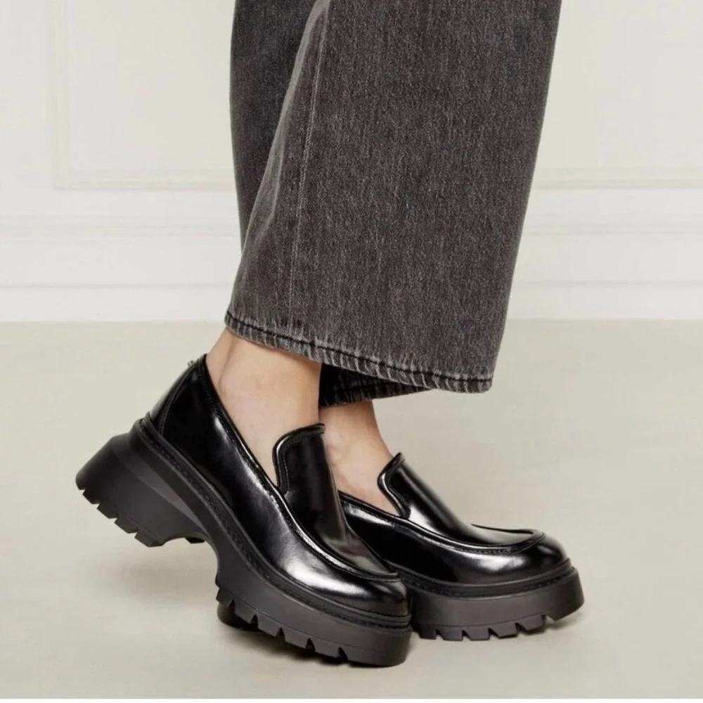 Michael Kors Shiloh Black Leather Lug Loafers Size 6.5 NWOT Grunge Goth Punk